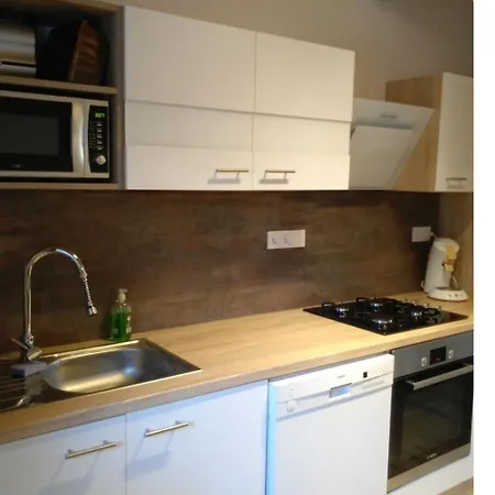 Apartman House